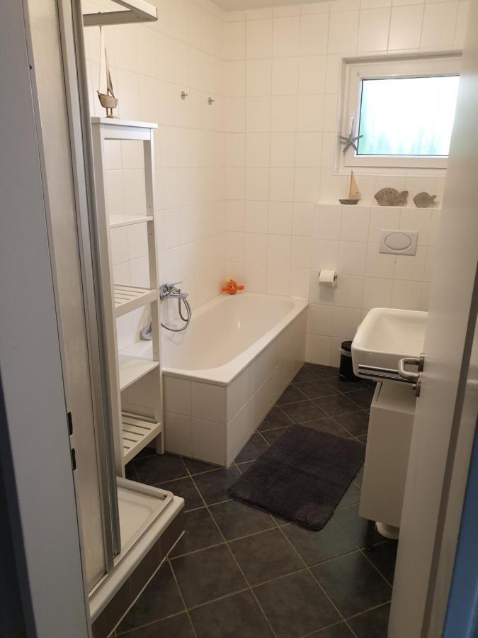 Ferienwohnung Voelker, Wenige Schritte Zum Meer, Wlan, 3 Sz, Kinder Geeignet, Sackgasse, Horumersiel - Nordsee, Erdgeschoss Schillig Luaran gambar